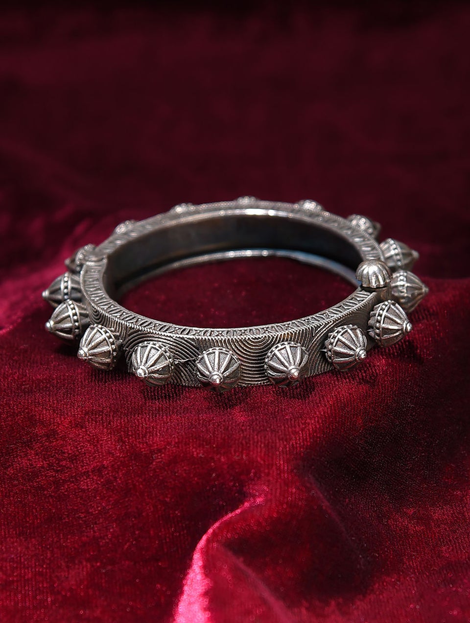 Women Silver Tone Tribal Openable Bangle