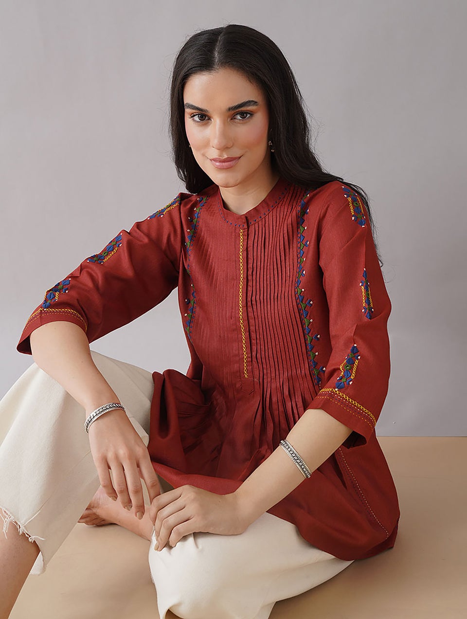 Women Red Embroidered Silk Viscose Top - XS