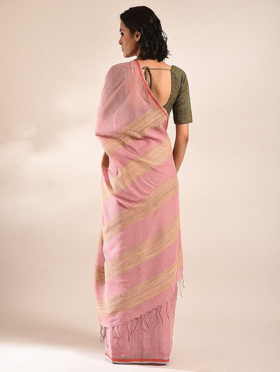 Women Pink Handwoven Silk Cotton Saree