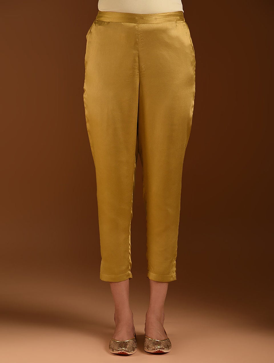 Women Gold Modal Solid Ankle Length Slim Fit Pant - M