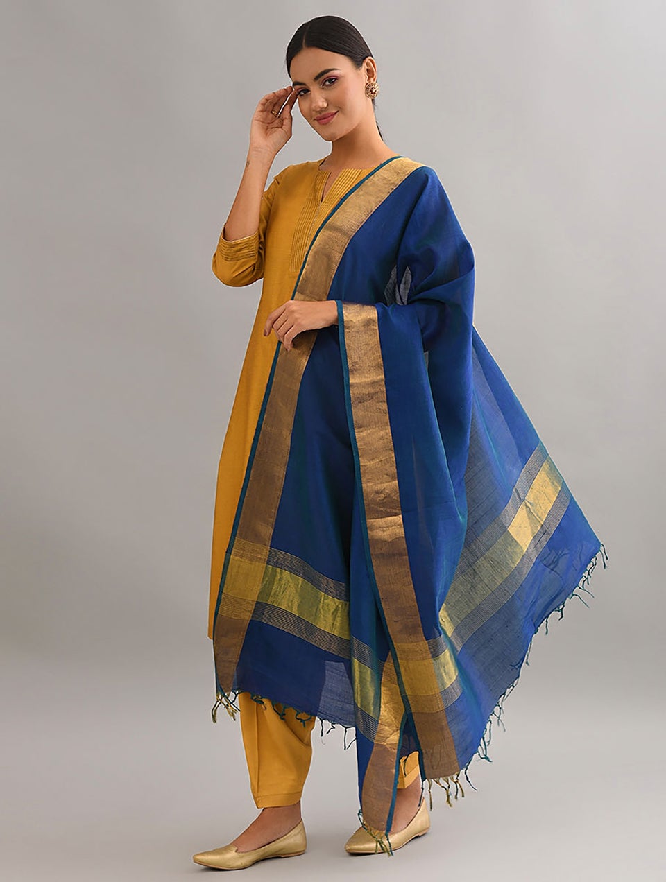 Women Green Cotton Silk Hand Woven Dupatta