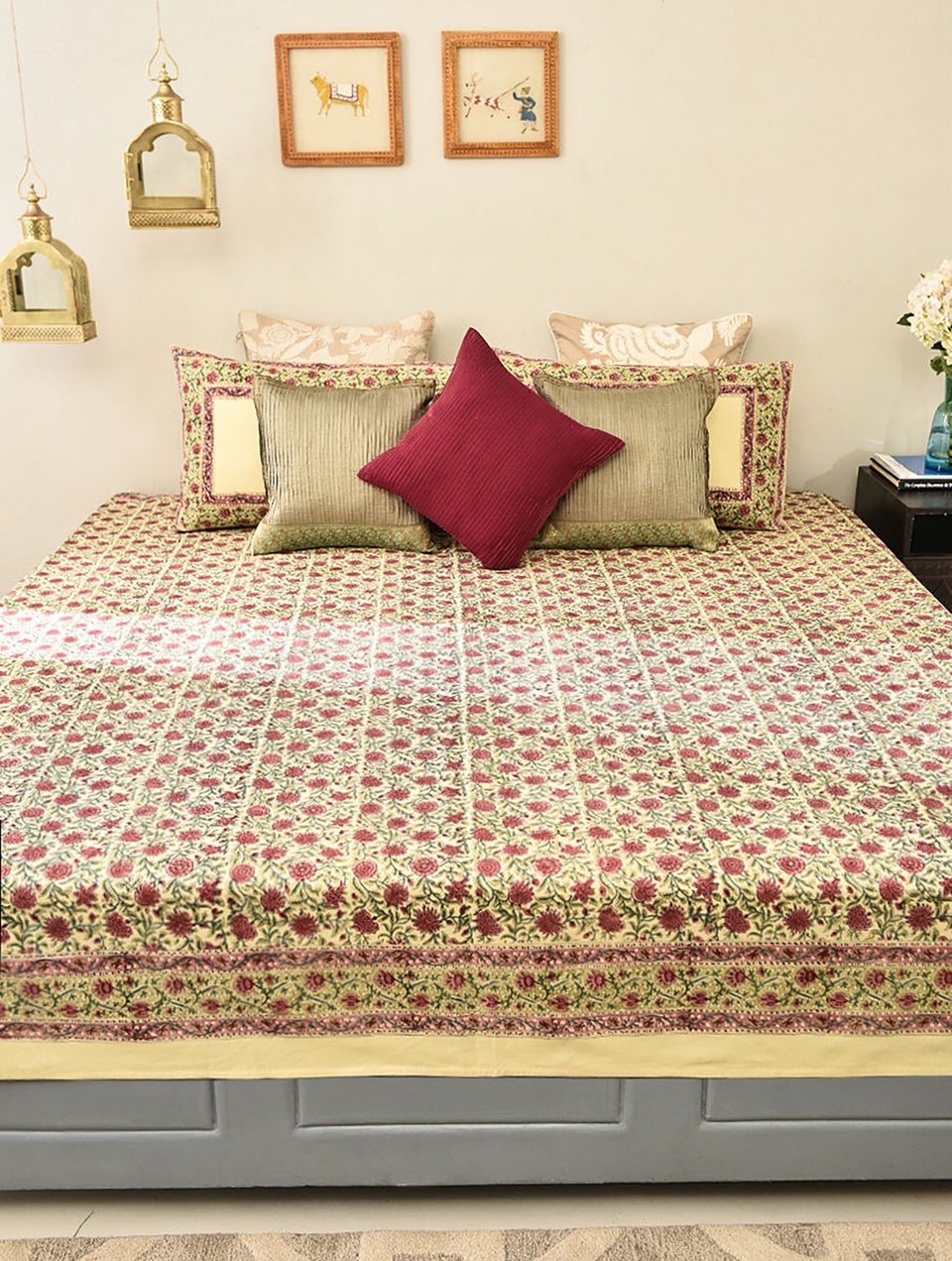 Multicolor Handblock Printed Cotton Bedsheet With Pillow Covers