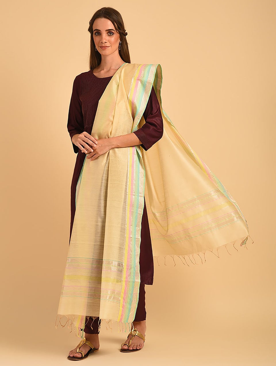 Women Beige Handloom Silk Cotton Dupatta