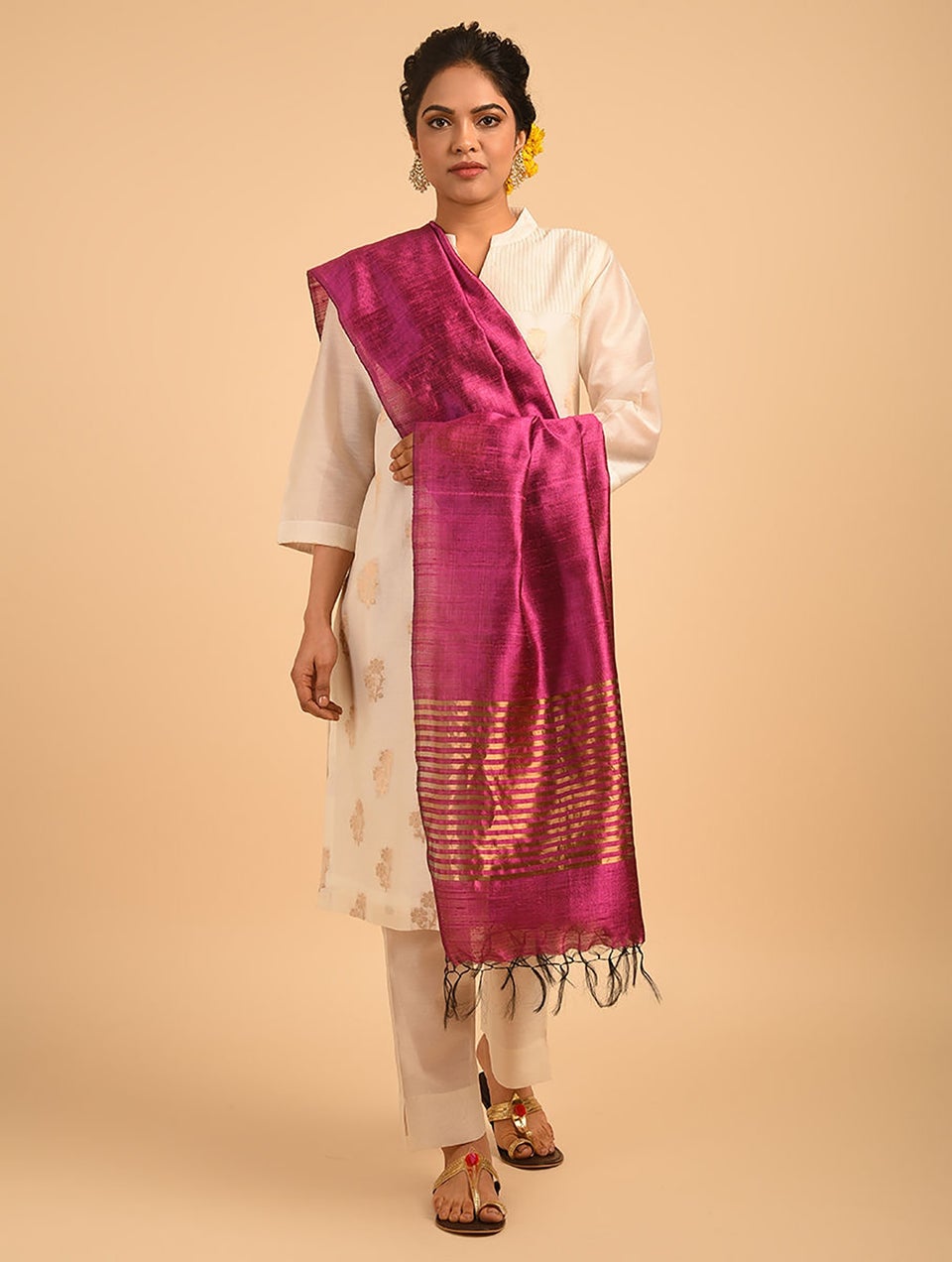 Women Pink Handloom Mulberry Dupion Silk Dupatta