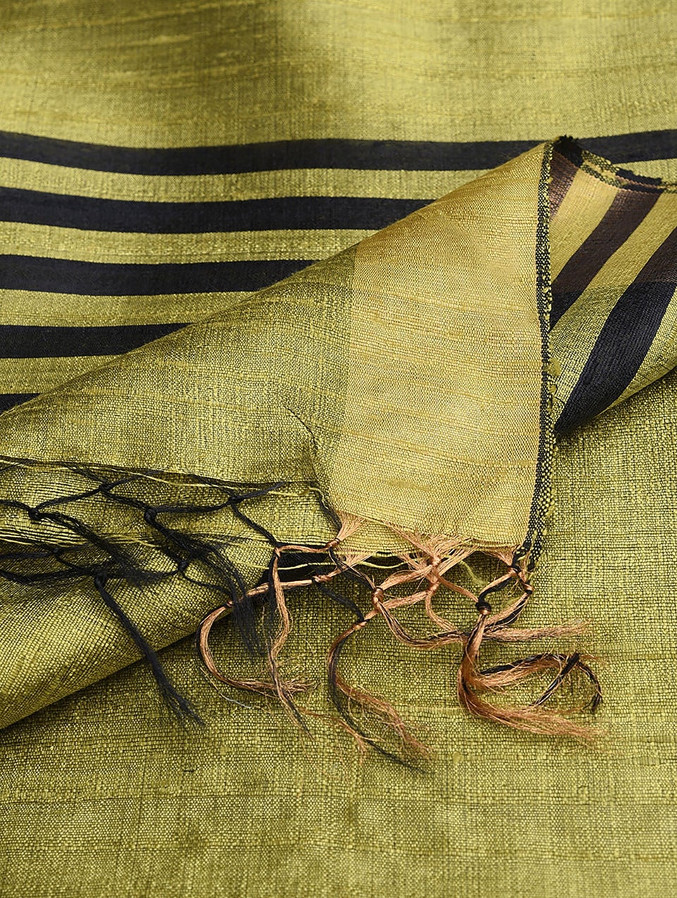 Women Green Silk Hand Woven Dupatta
