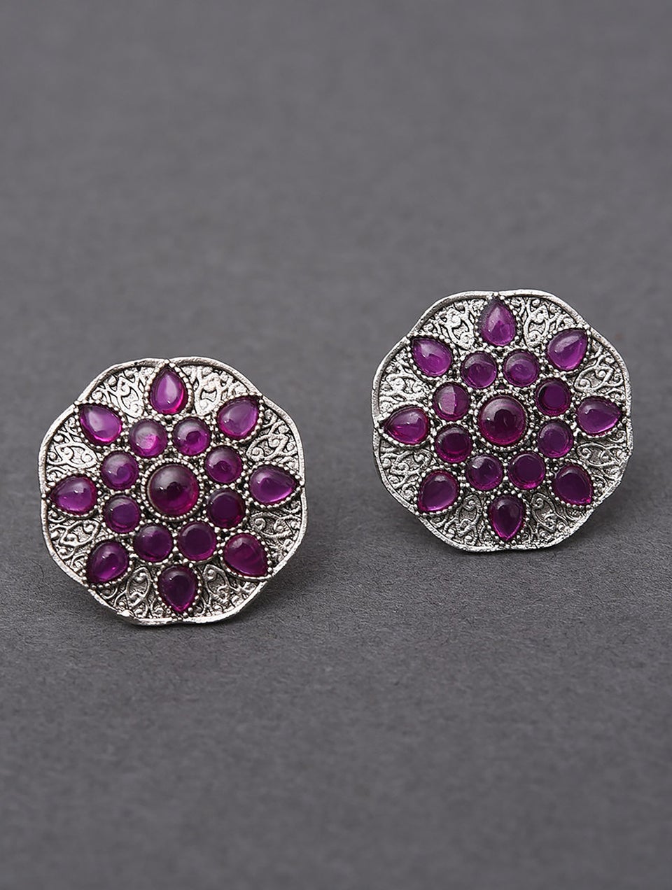 Women Silver Push Back Brass Studs