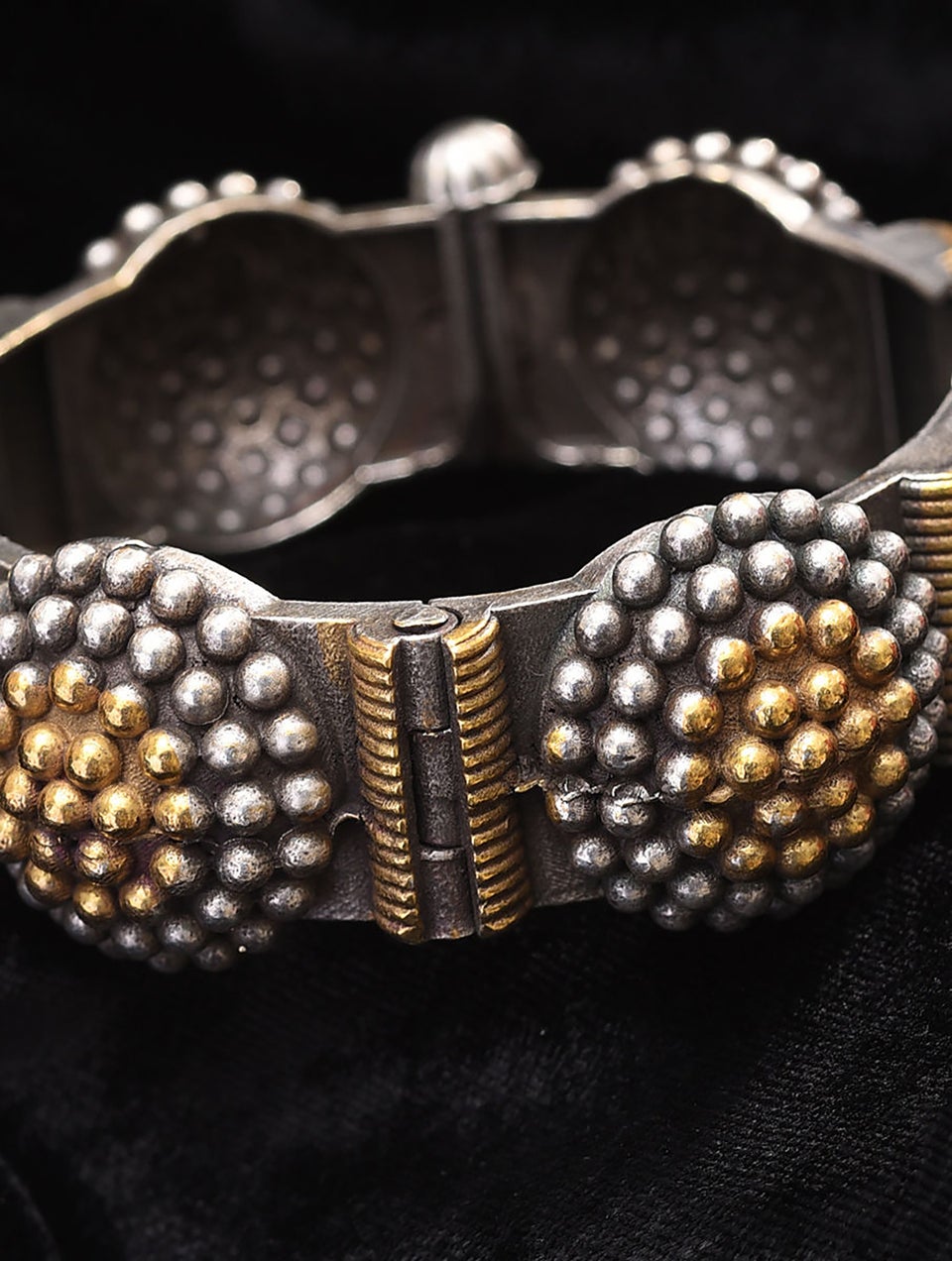 Women Dual Tone Tribal Openable Bangle