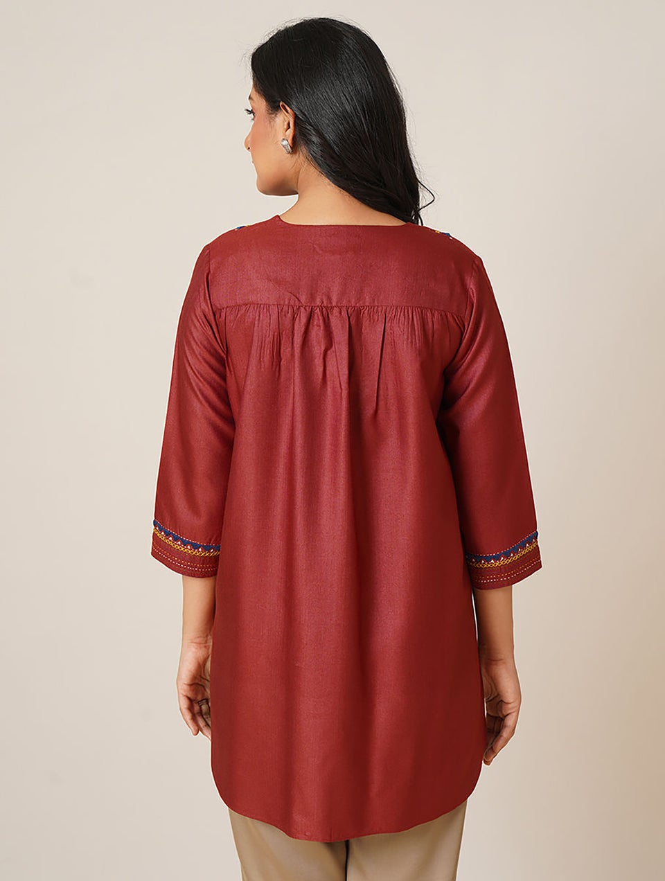 Women Red Silk Blend Embroidered Round Neck Regular Fit Tunic - S