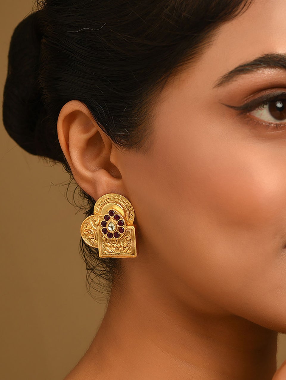 Women Gold Push Back Brass Top