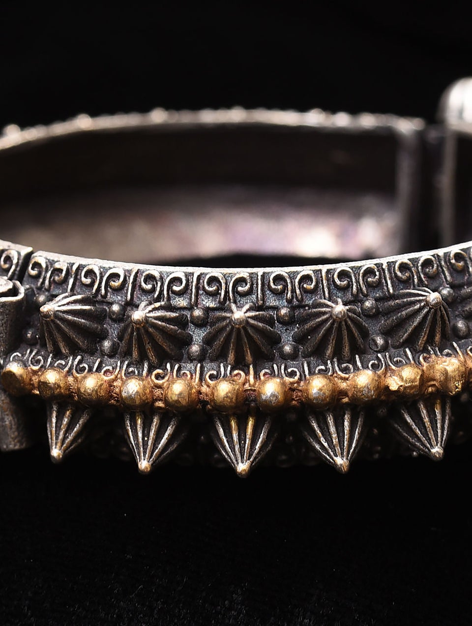Women Dual Tone Tribal Openable Bangle
