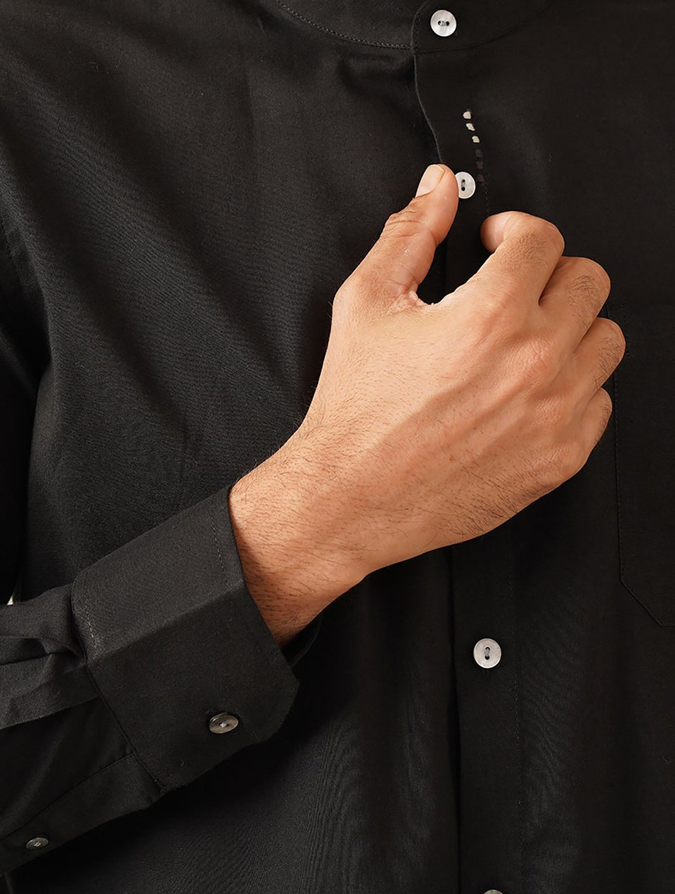 Men Black Cotton Solid Mandarin Collar Regular Fit Shirt - 38