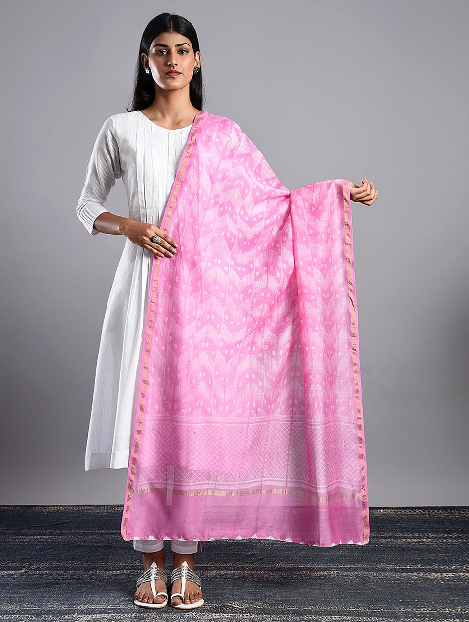 Women Pink Shibori Chanderi Dupatta With Mukaish