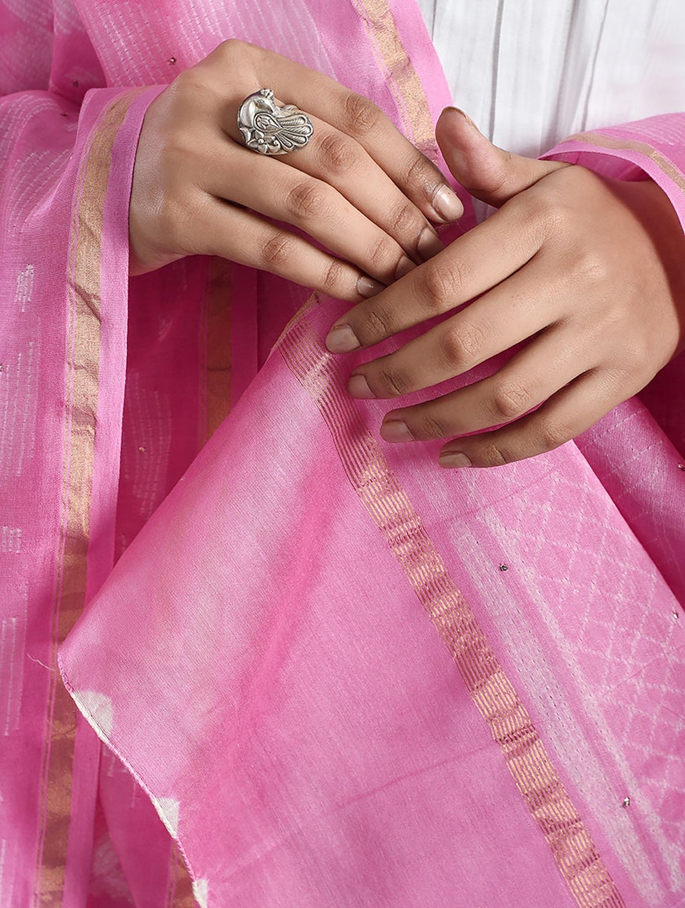 Women Pink Shibori Chanderi Dupatta With Mukaish