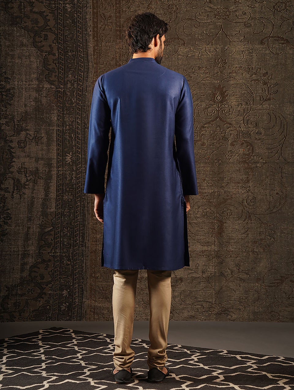 Men Indigo Blue Silk Blend Regular Fit Kurta - 38