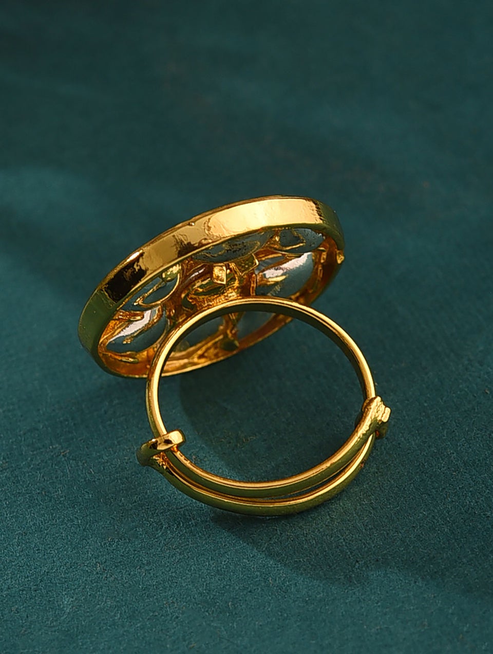 Gold Tone Foiled Kundan Ring