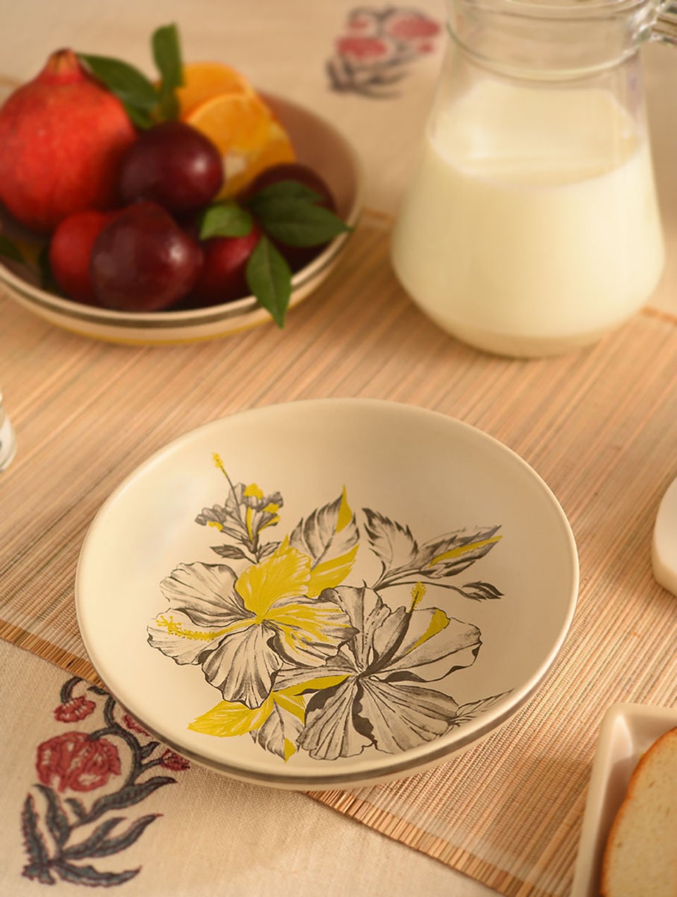Hibiscus Printed Stoneware Shallow Bowl