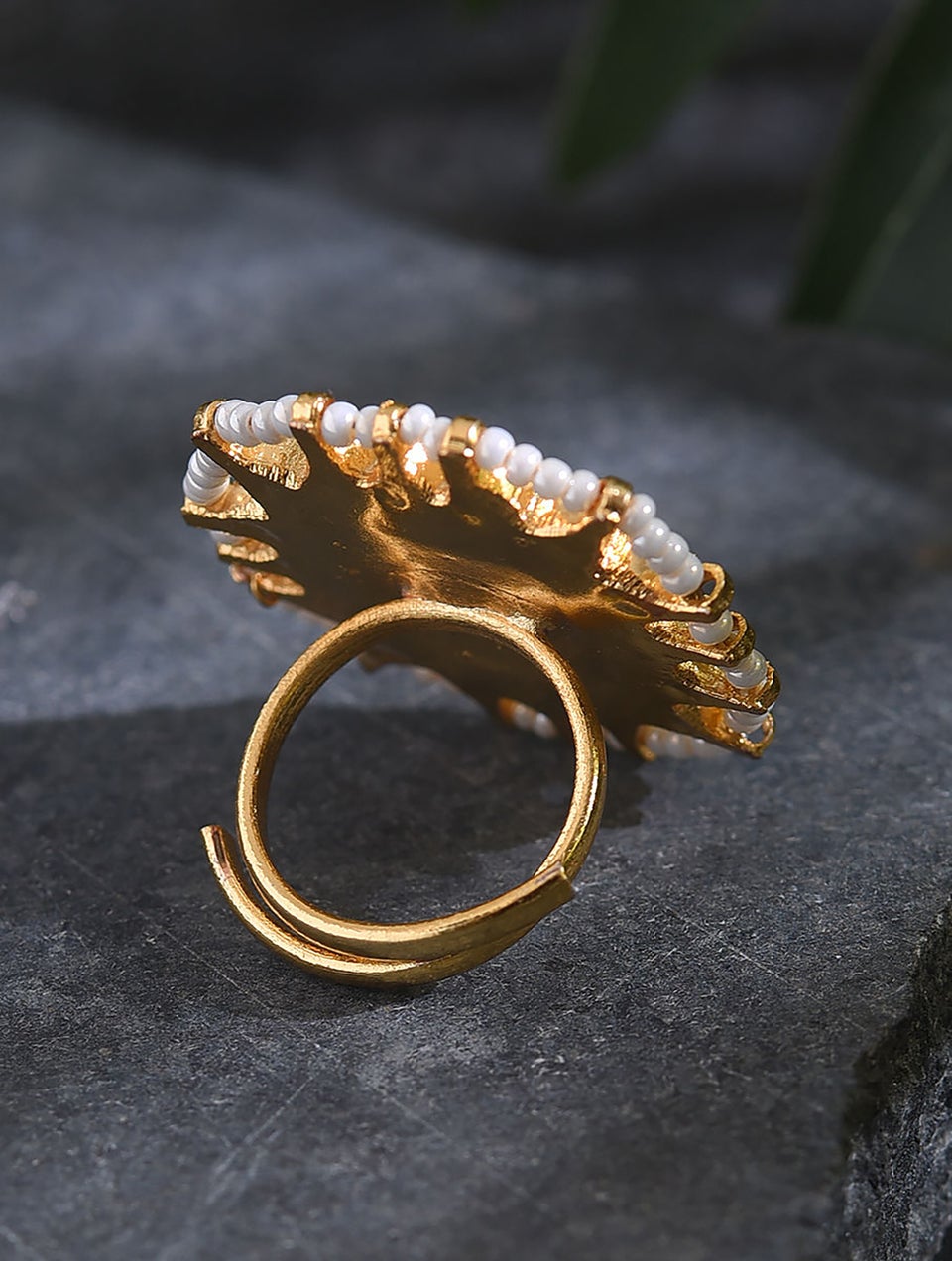 Women Green Gold Tone Foiled Kundan Ring