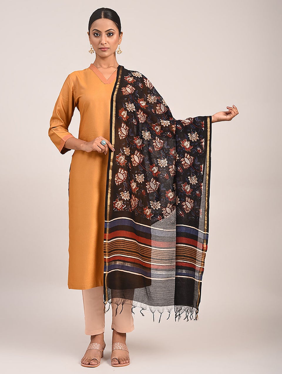 Women Blue Block Printed Chanderi Dupatta