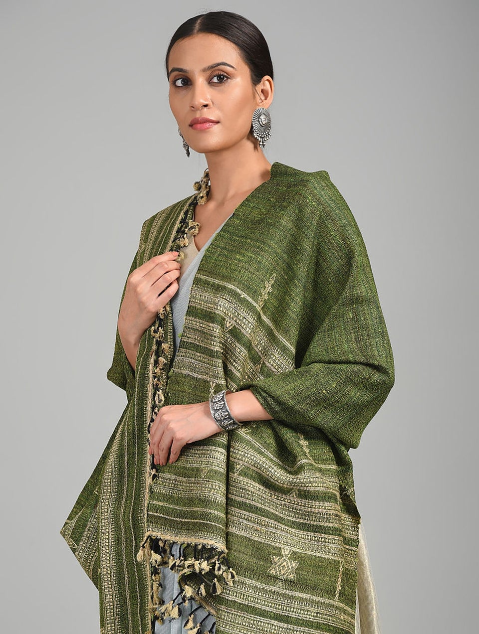 Women Green Handwoven Bhujodi Wool Shawl