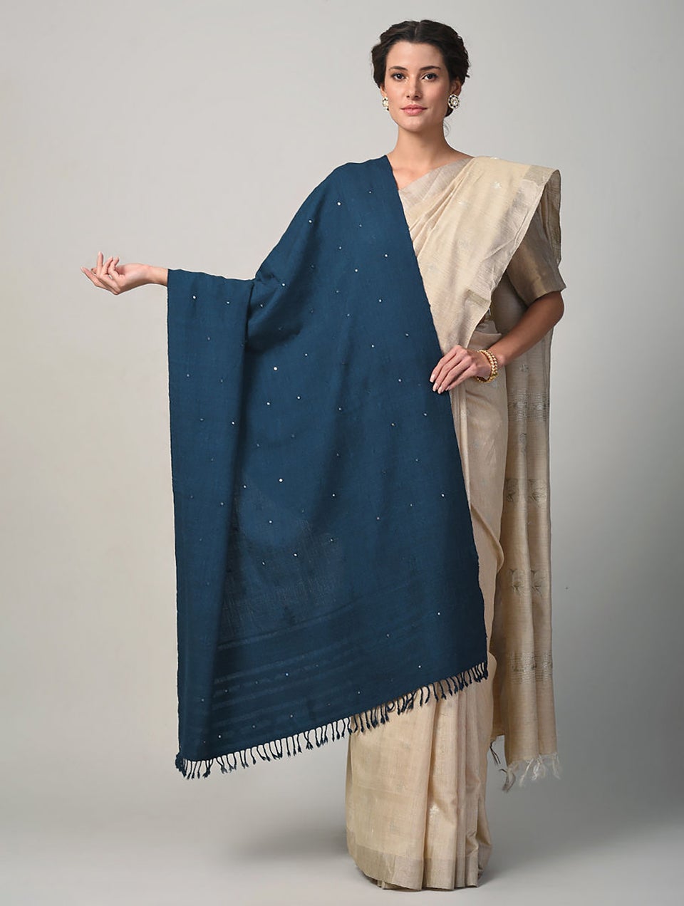 Women Blue Handwoven Bhujodi Wool Shawl