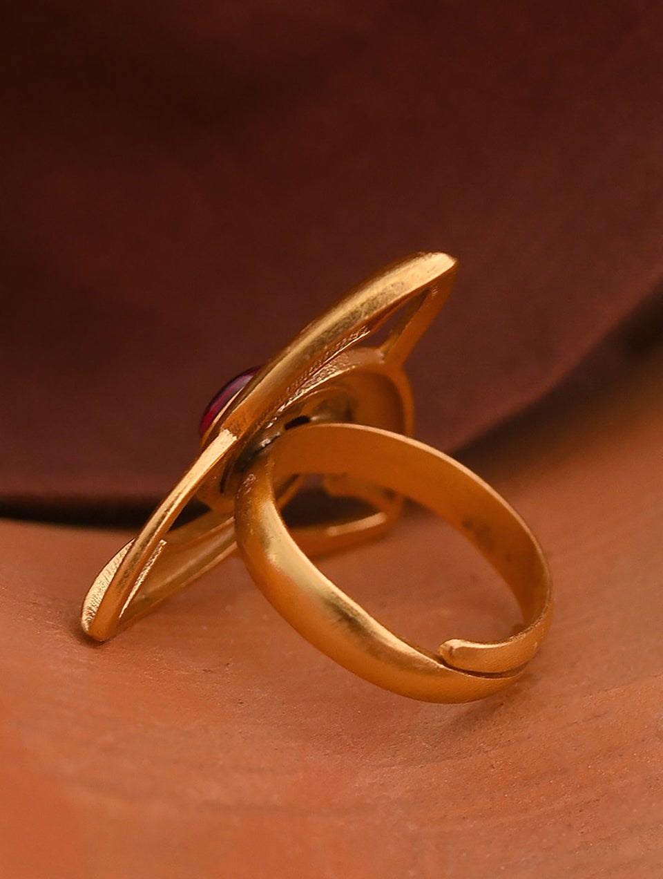 Women Red Gold Tone Silver Ring