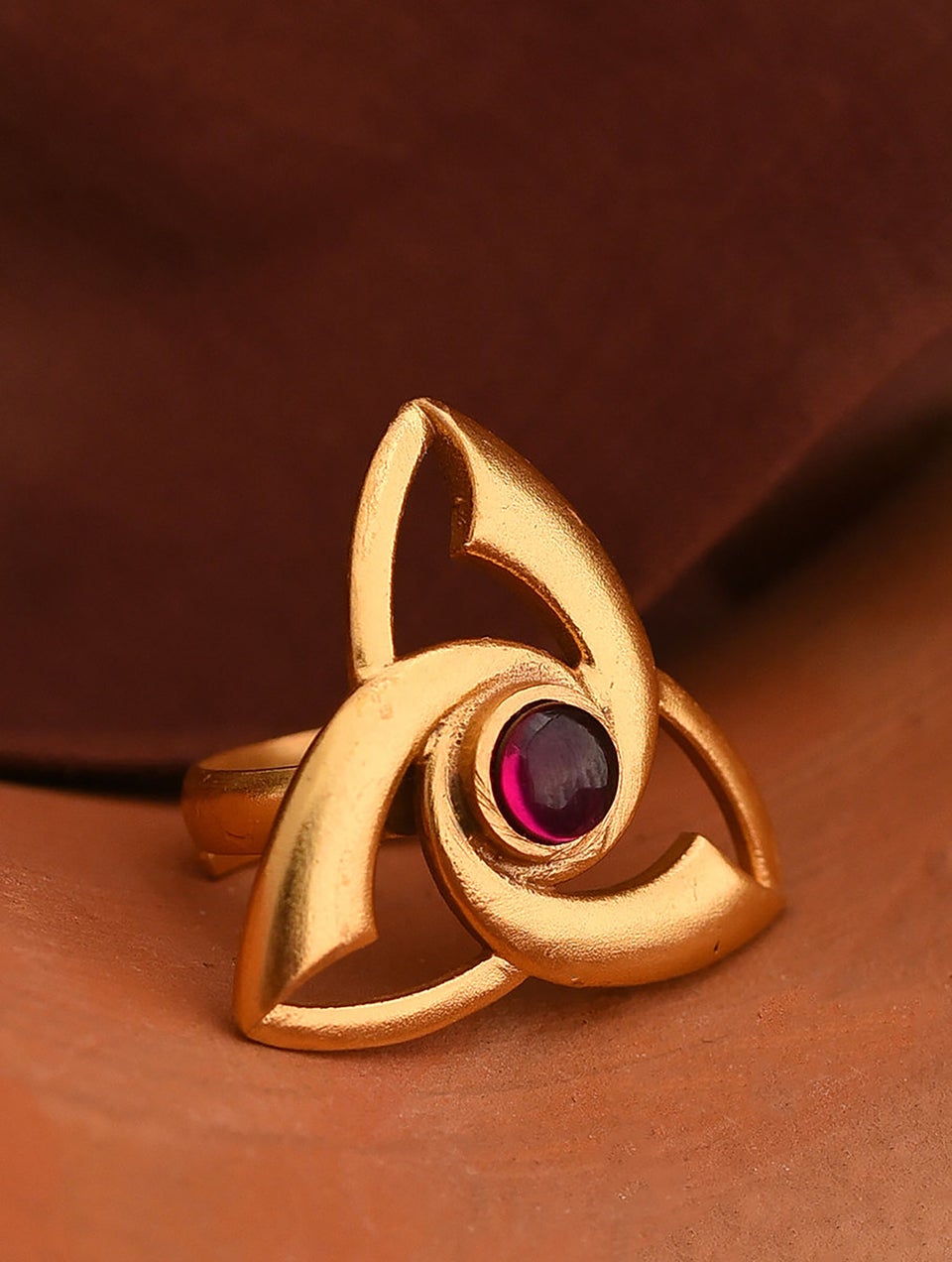 Women Red Gold Tone Silver Ring