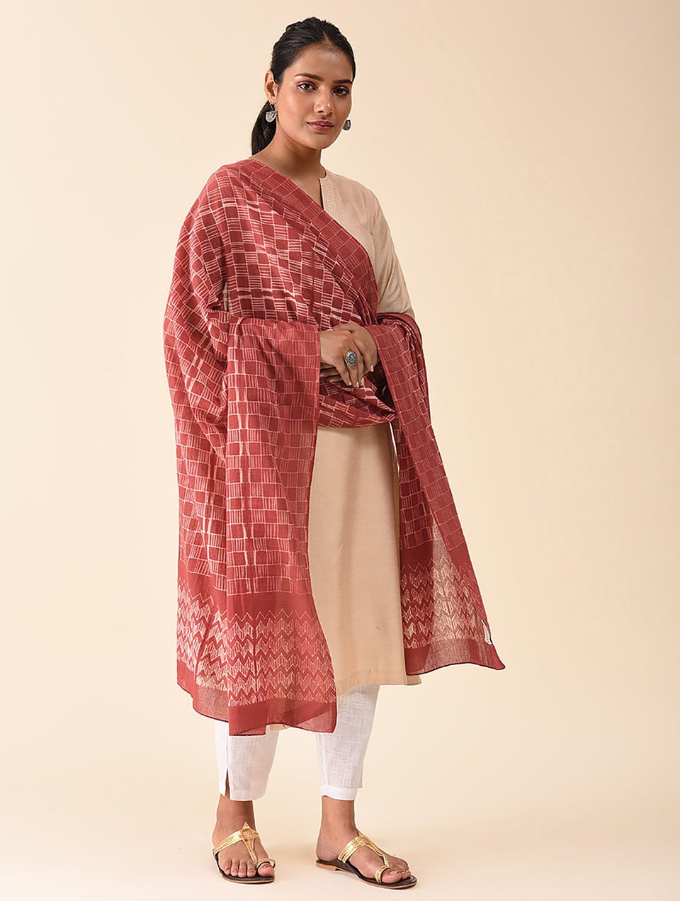 Women Maroon Red Cotton Shibori Dupatta