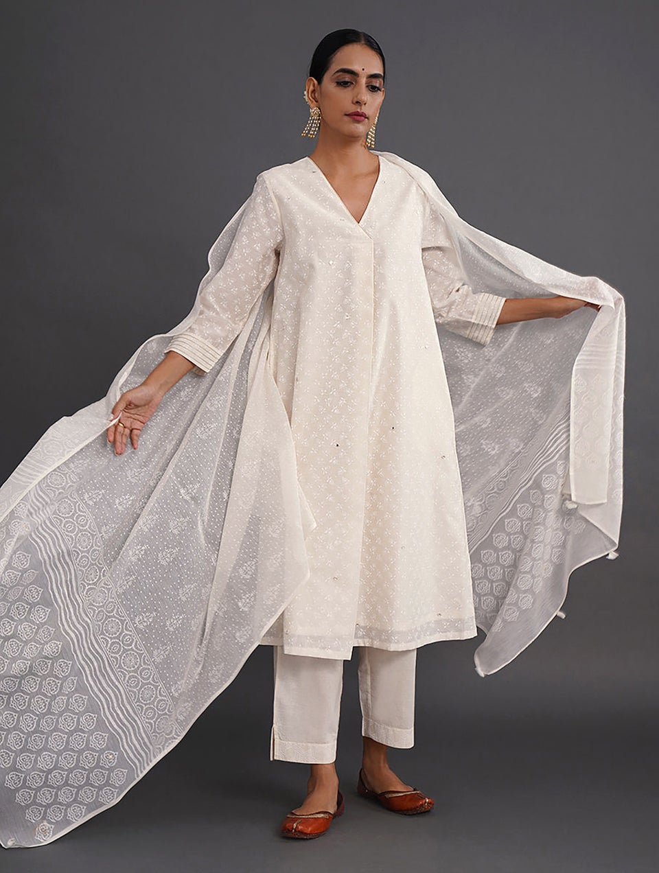 Women Off White_Cream Cotton Silk Block Print Collection Dupatta