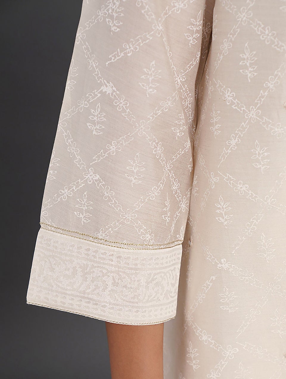 Women Off White_Cream Cotton Embroidered Round Neck Regular Fit Tunic - XS