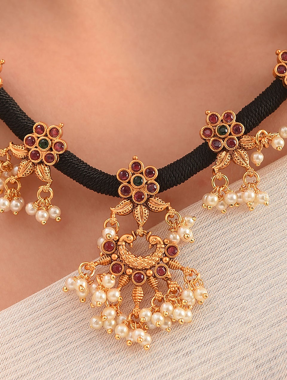 Women Pink Gold Tone Temple Necklace With Earring