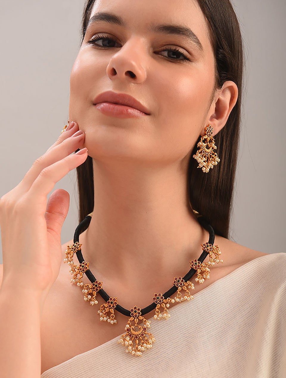 Women Pink Gold Tone Temple Necklace With Earring