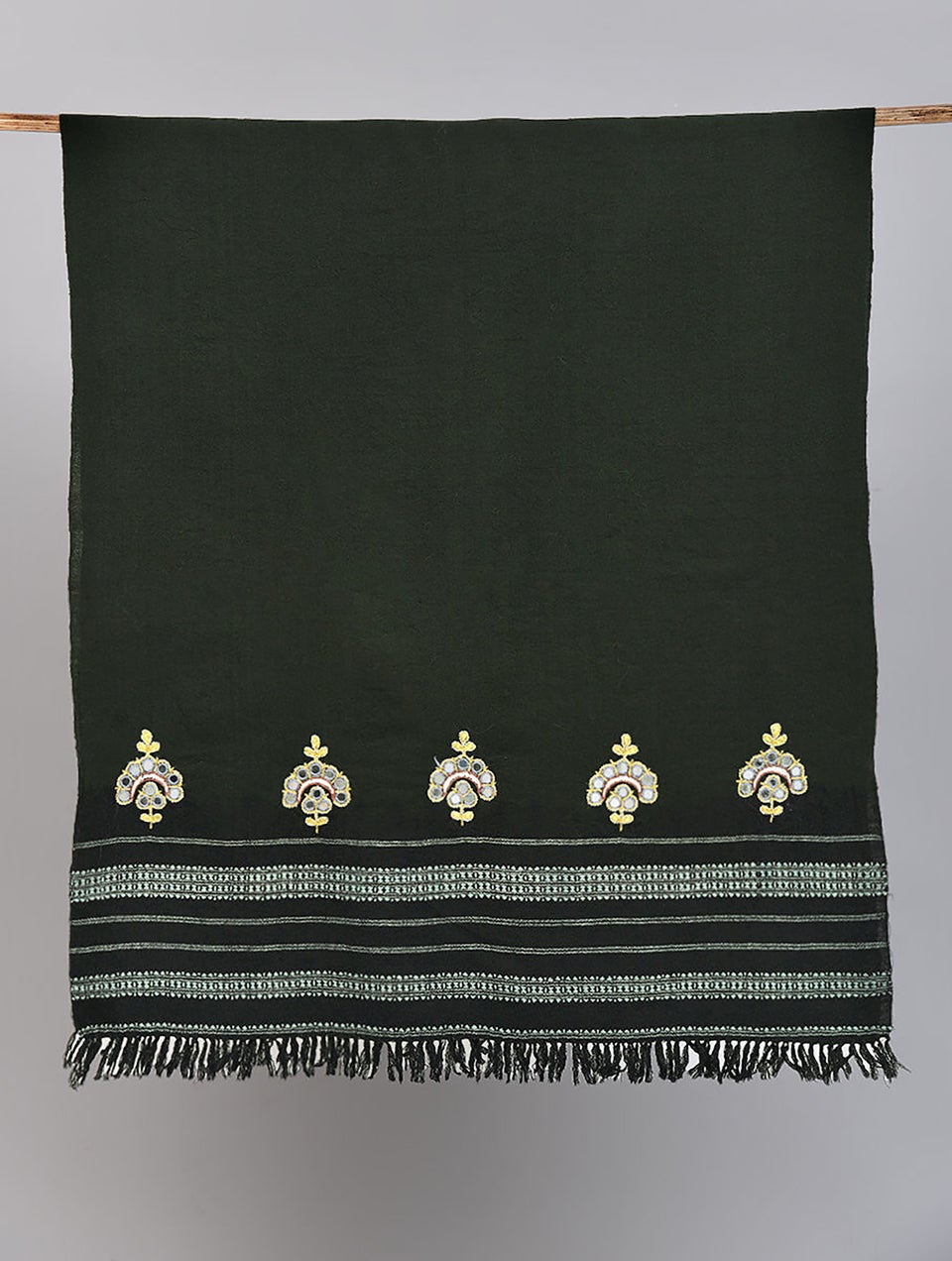 Women Green Handwoven Hand Emroidered Wool Shawl