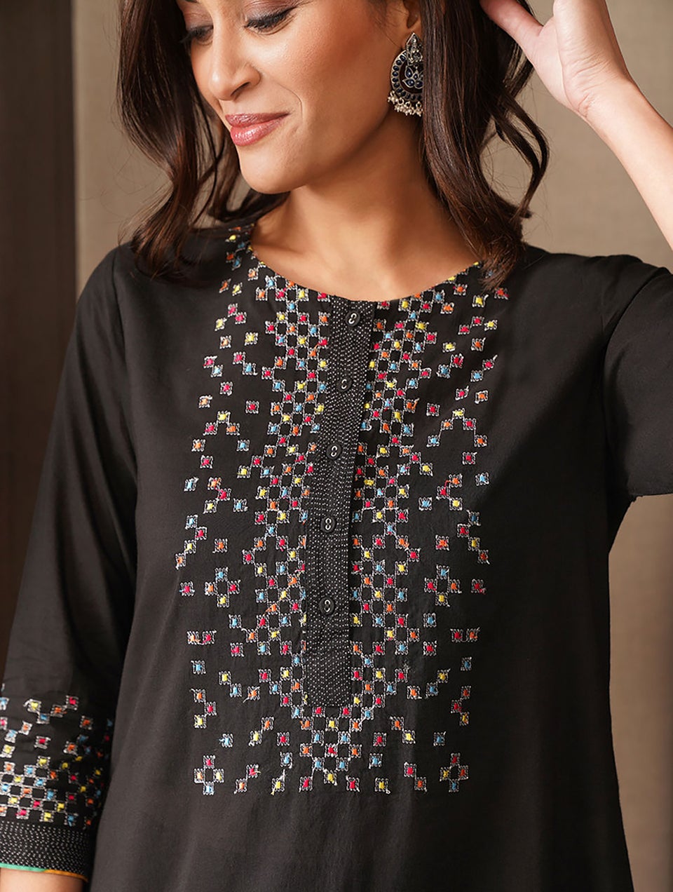 Women Black Embroidered Cotton Kurta - XS