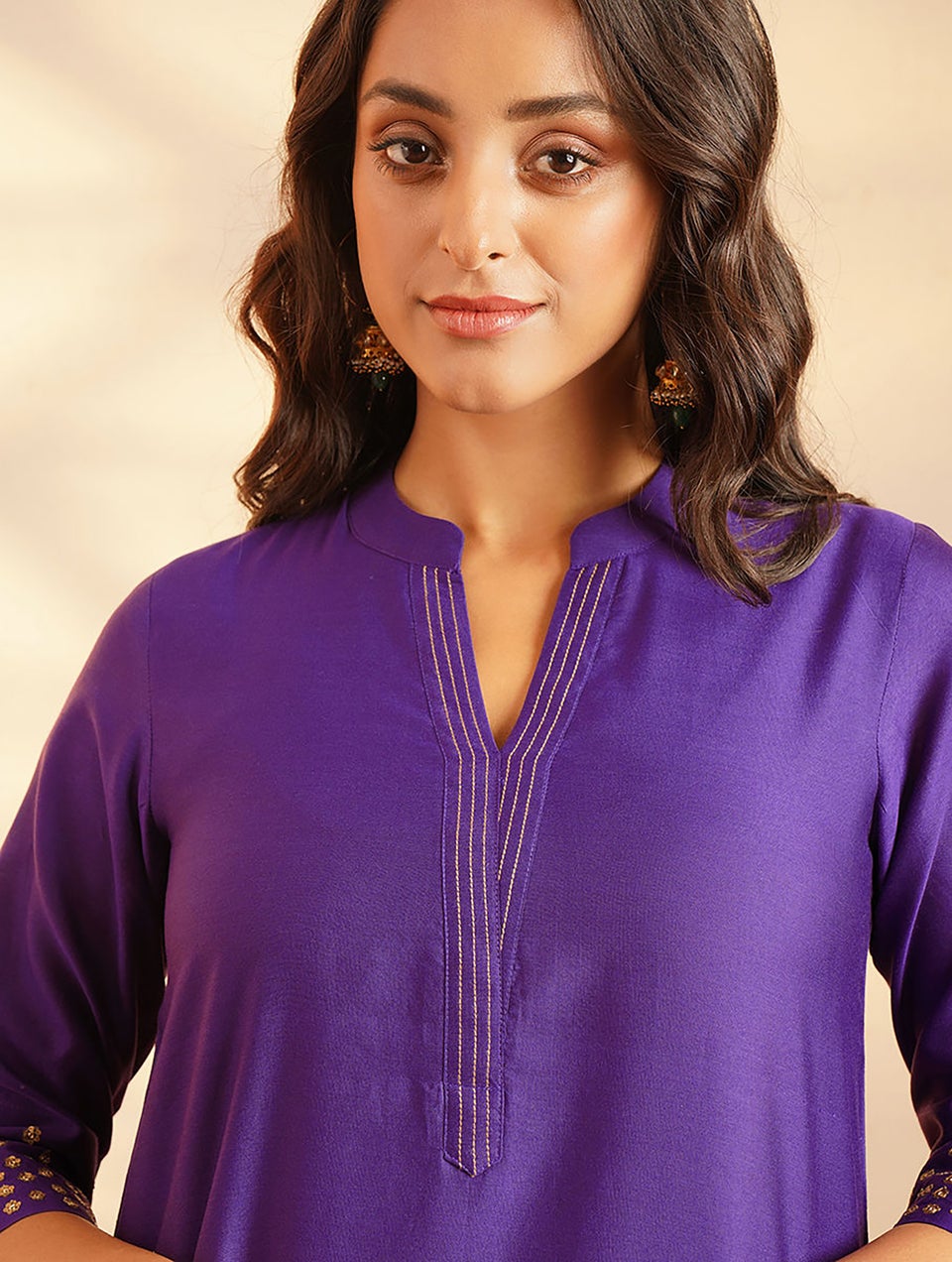 Women Purple Cotton Silk Hand Embroidery Round Neck Regular Fit Kurta - XS