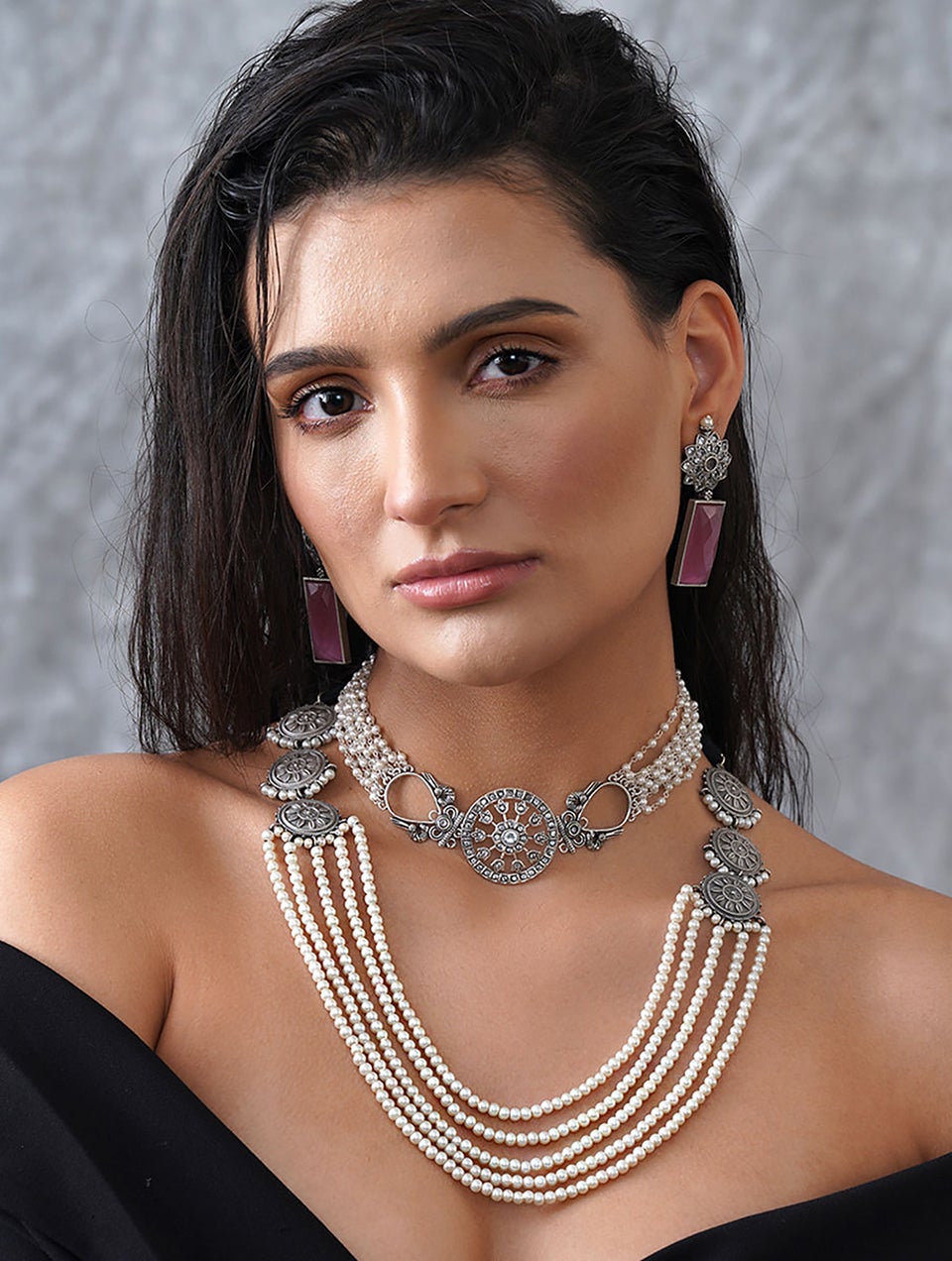 Women Silver Tone Tribal Necklace With Earring