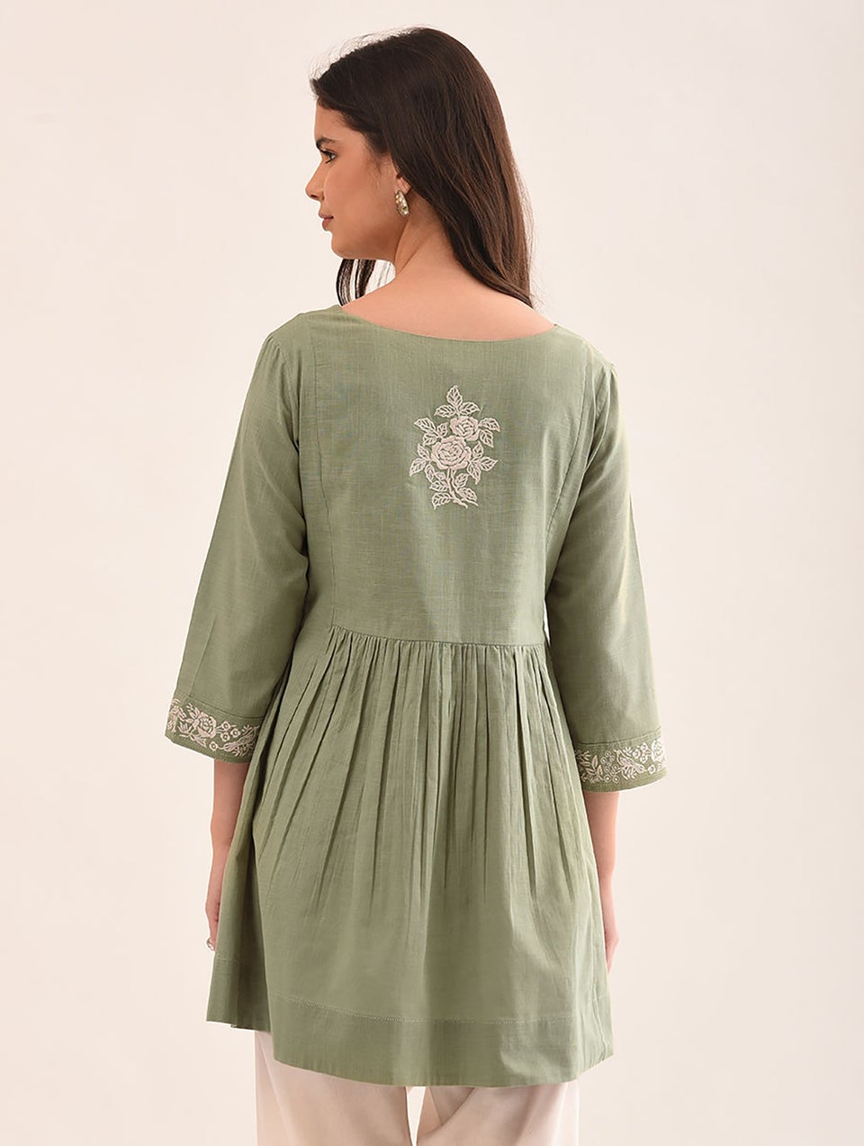 Women Green Cotton Embroidered Round Neck Regular Fit Tunic - XS