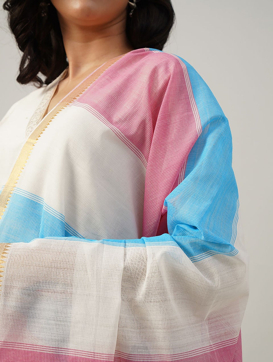 Women Pink Cotton Hand Woven Dupatta
