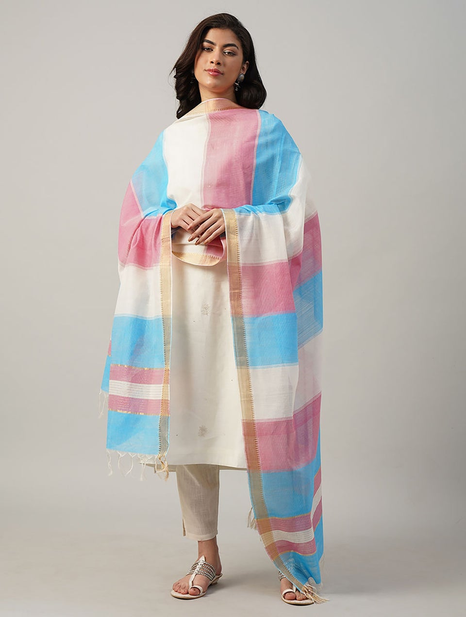 Women Pink Cotton Hand Woven Dupatta