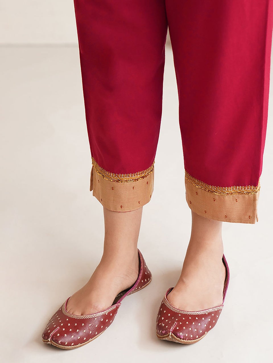 Women Red Hand Embroidered Elasticated Waist Cotton Pants - XS