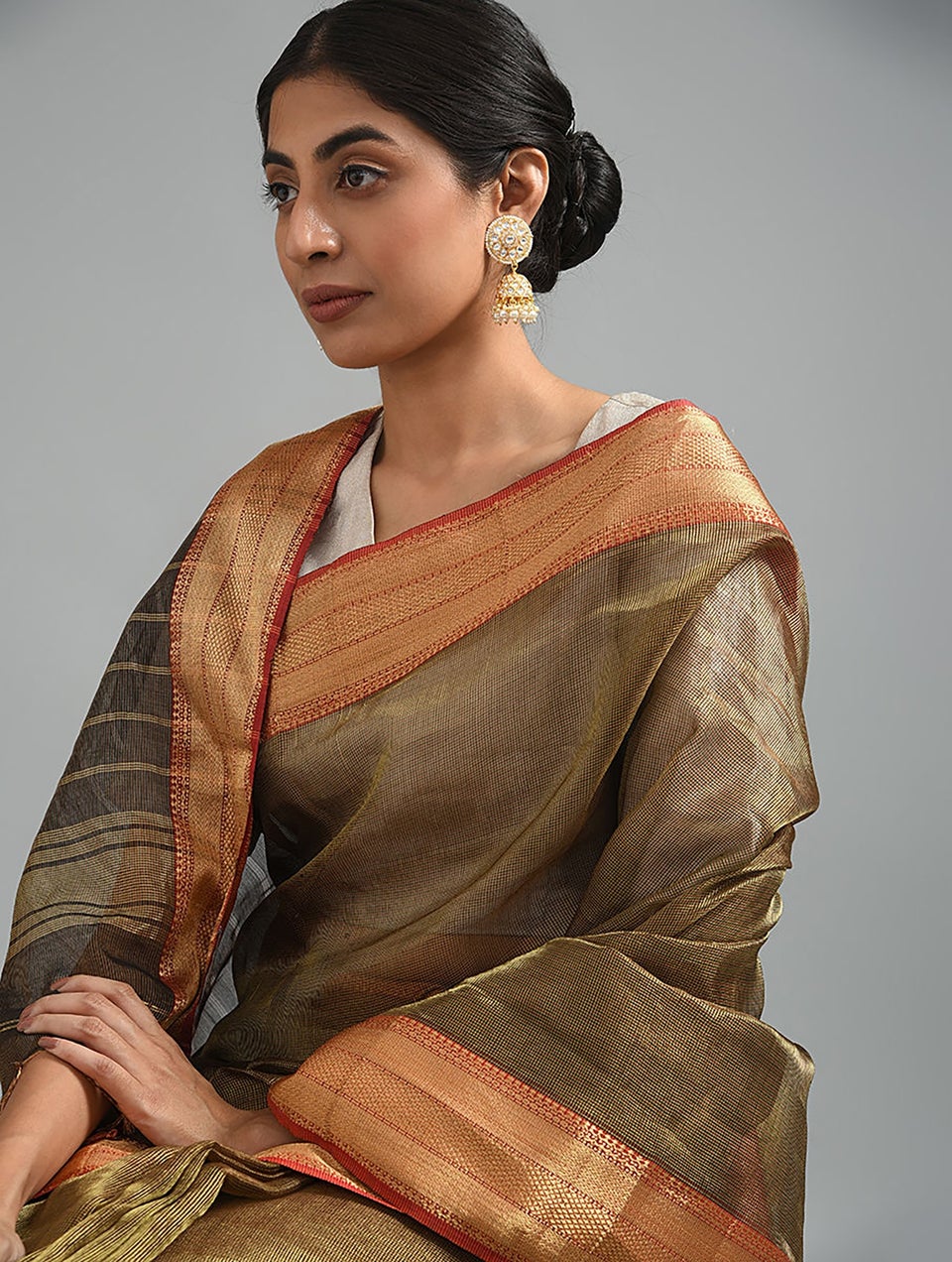 Women Gold Handwoven Silk Tissue Cotton Saree