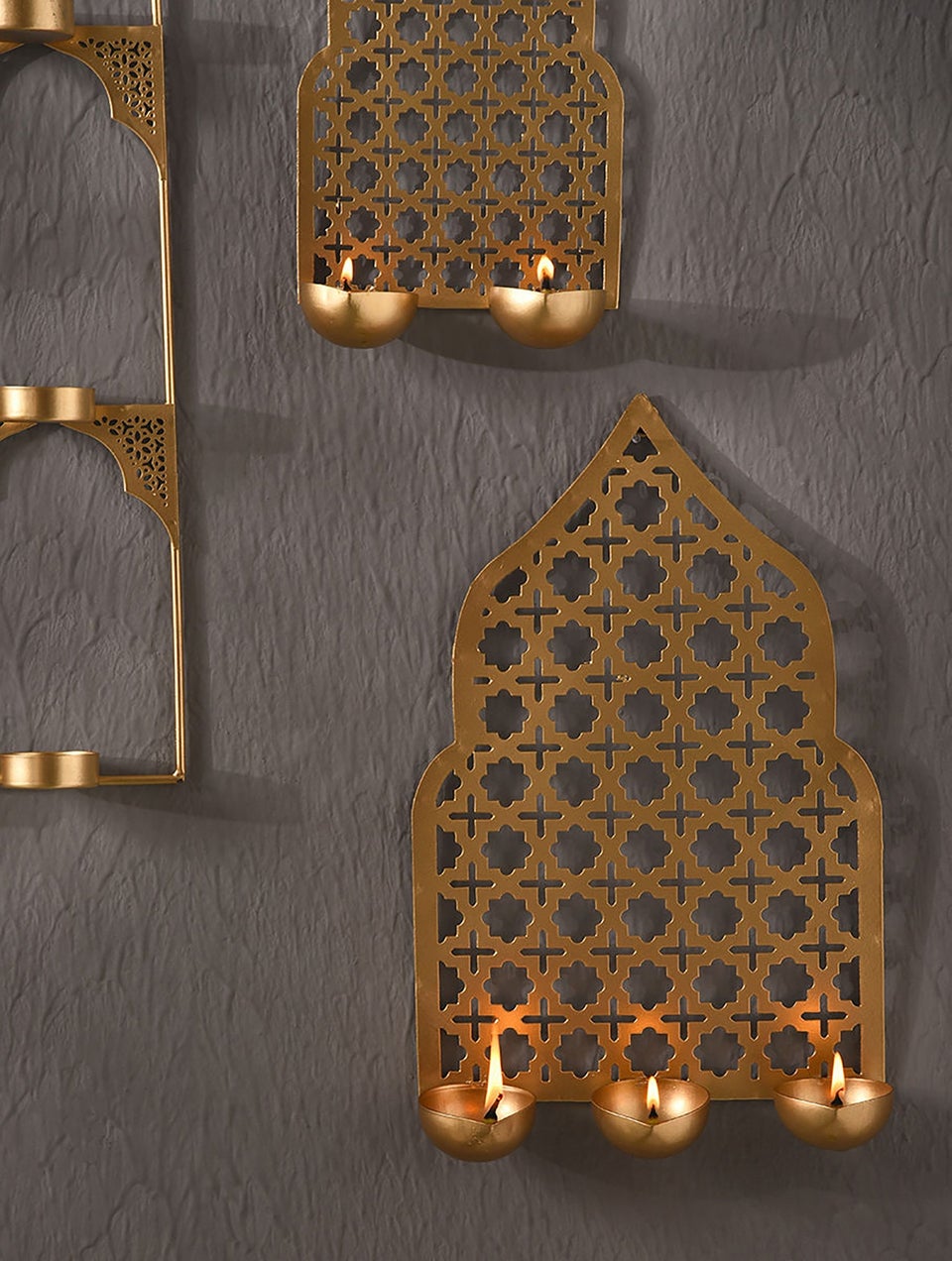 Golden Metal Darbar Shaped Tea Light Holder With Jaali Cutwork