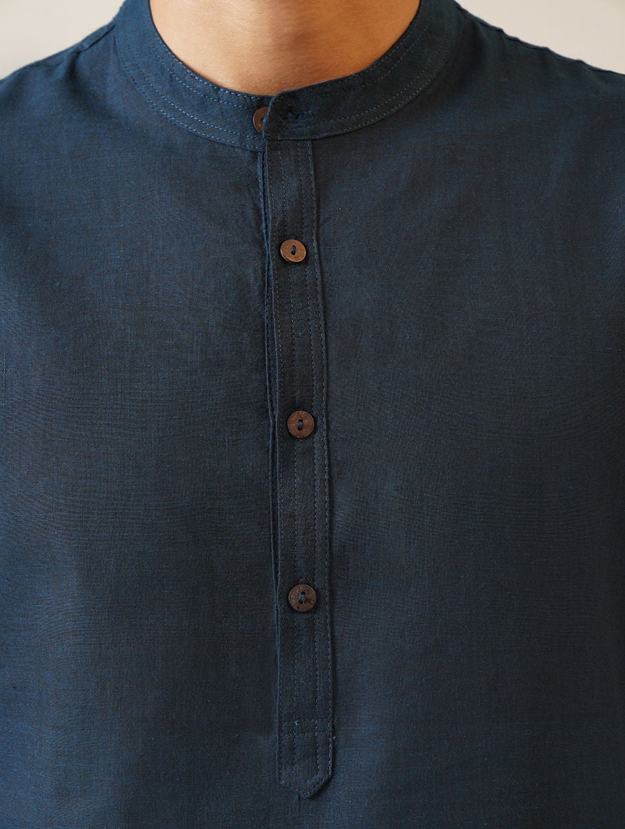 Men Navy Blue Cotton Mandarin Collar Regular Fit Kurta