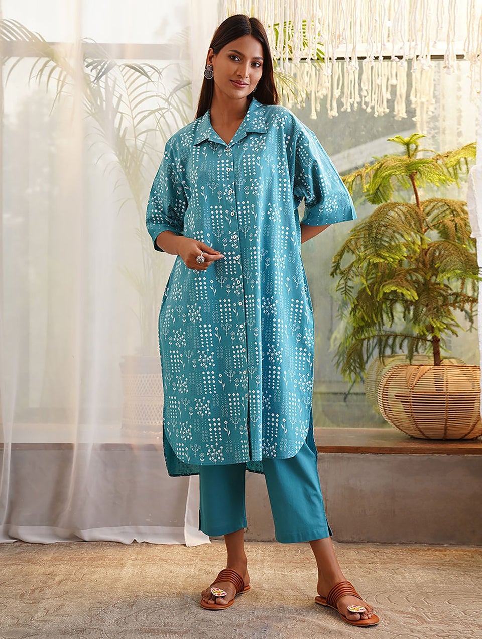 Women Blue Printed Cotton Shirt Dress With Pockets - S-M