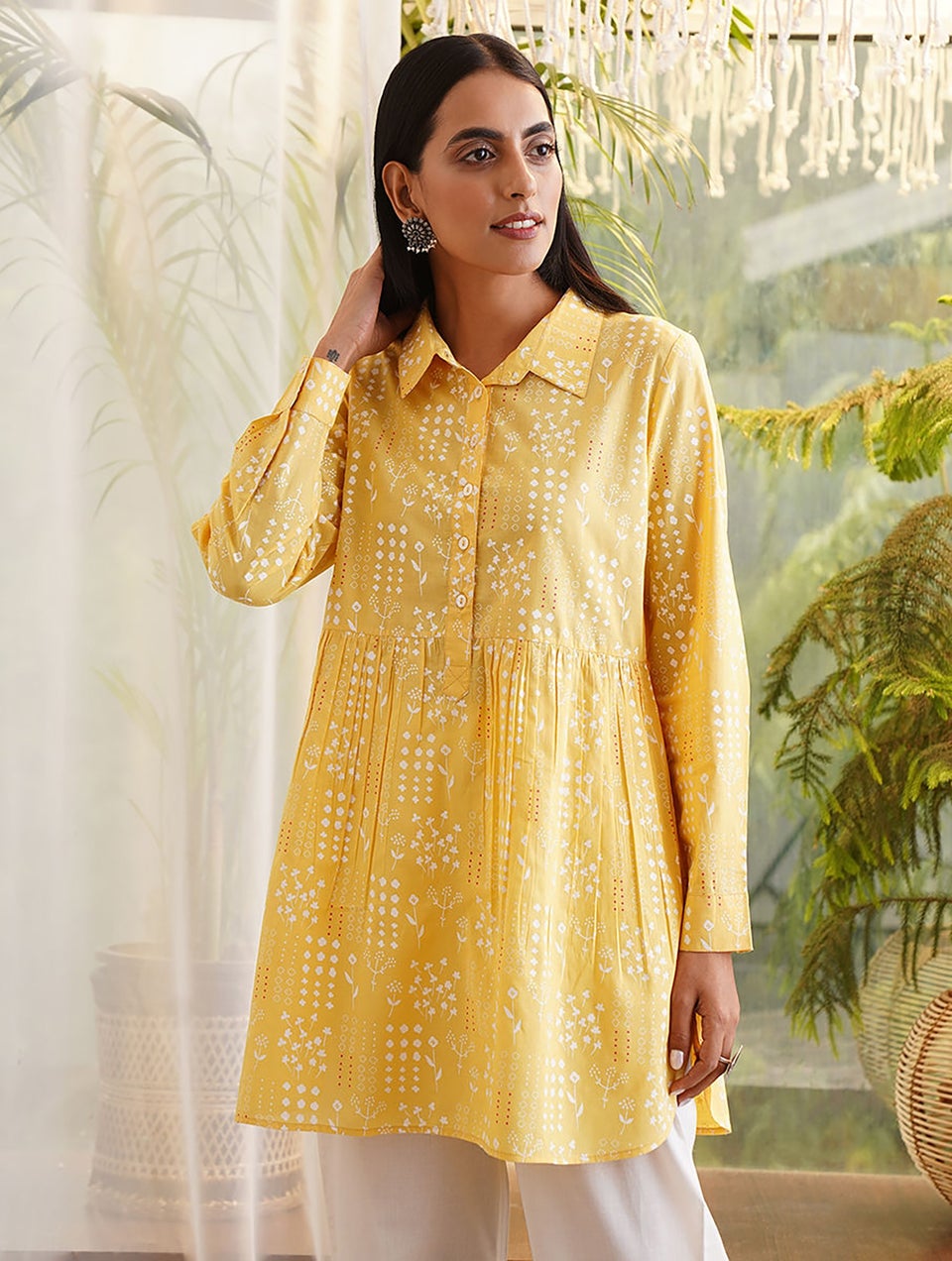 Women Yellow Printed Cotton Top - XS