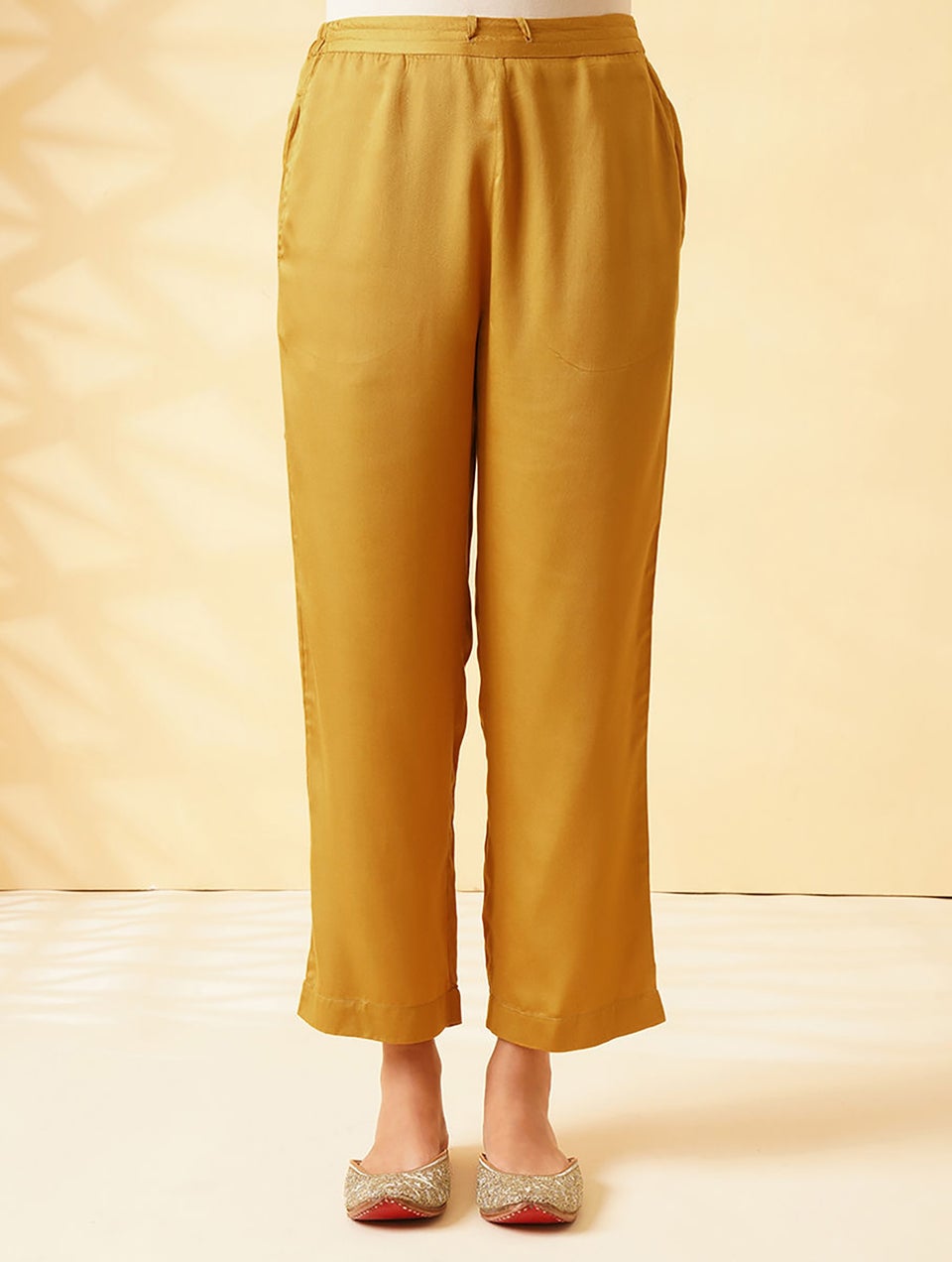 Women Mustard Yellow Modal Solid Ankle Length Regular Fit Pant - S