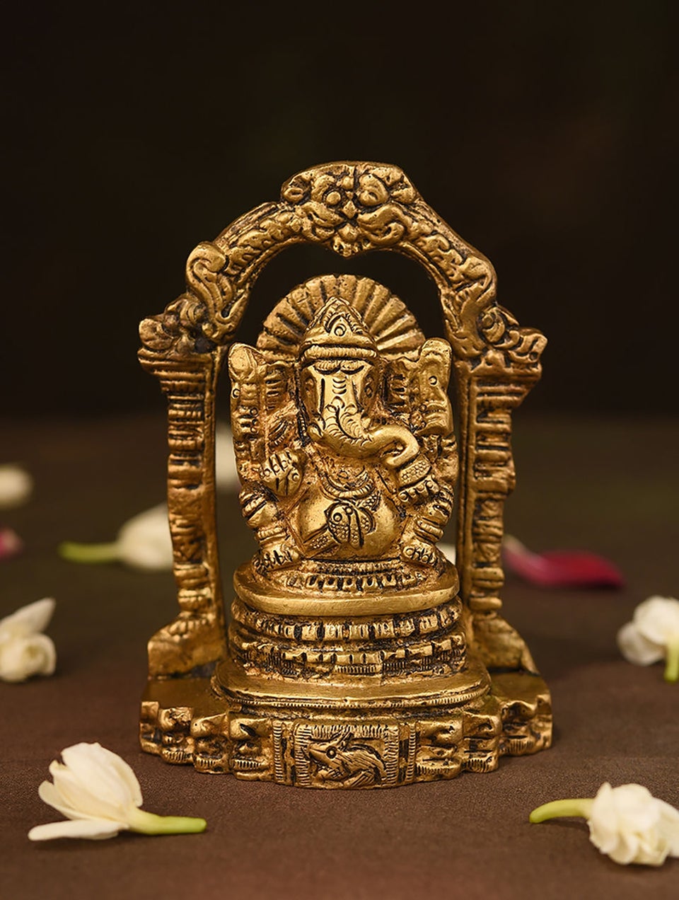 Brass Ganesha With Prabhavali
