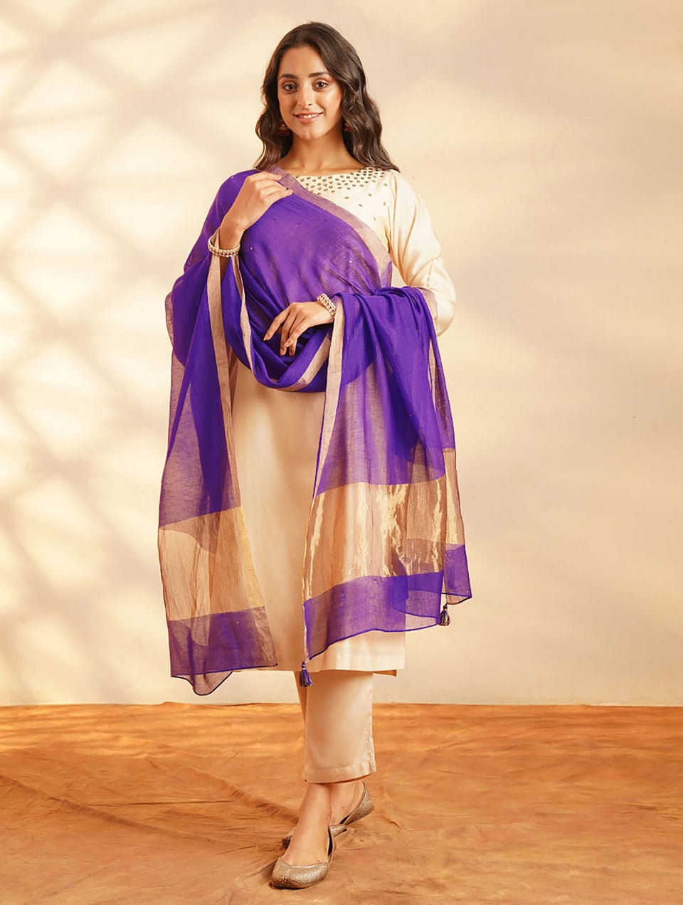 Women Purple Silk Cotton Dupatta With Tassels