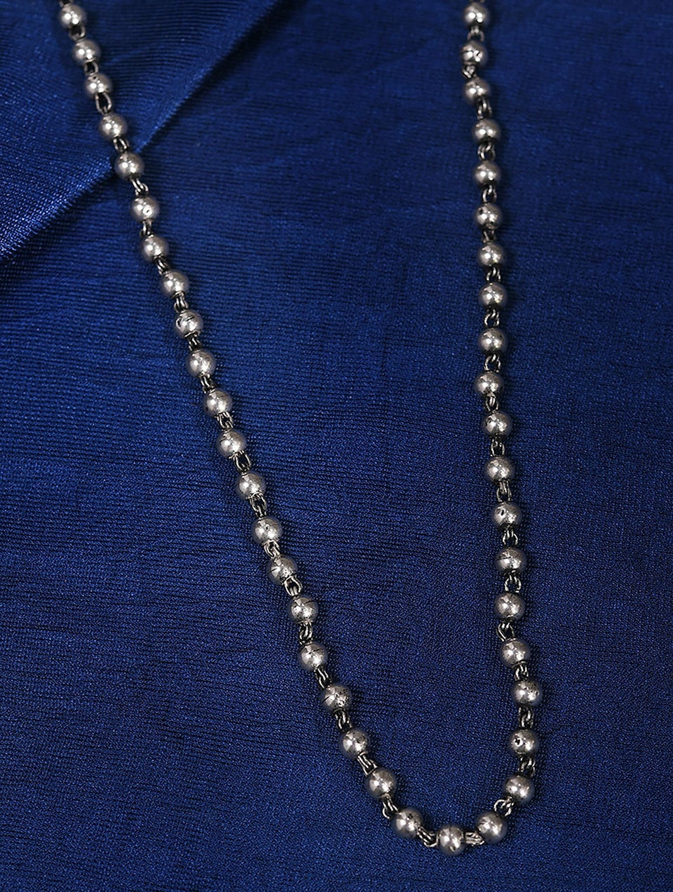 Women Silver Beaded Necklace
