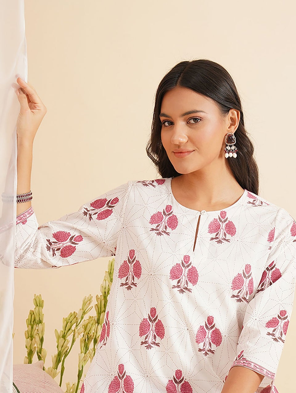 Women Multicolor Printed Cotton Kurta - XS