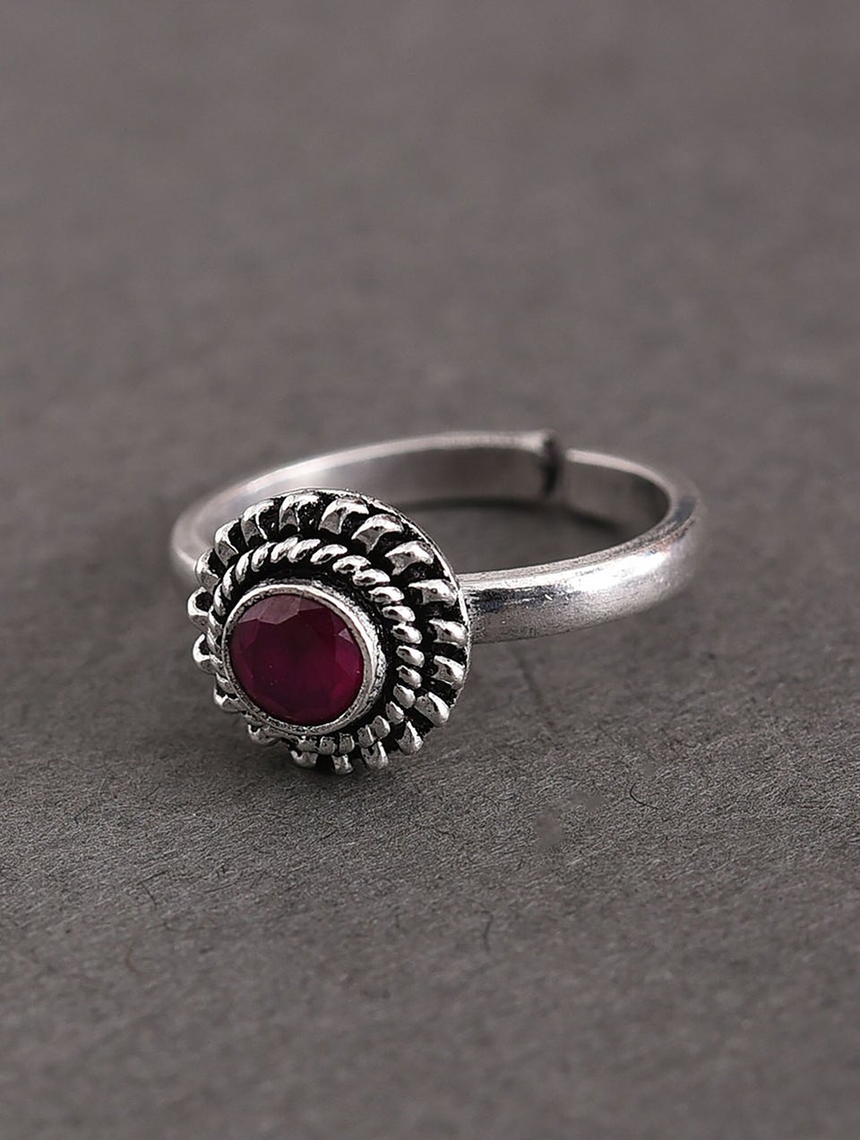 Women Red Tribal Silver Toe Ring